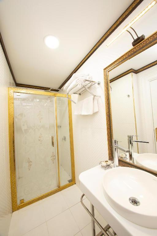 Phosphorion Hotel Istanbul Luaran gambar Bathroom
