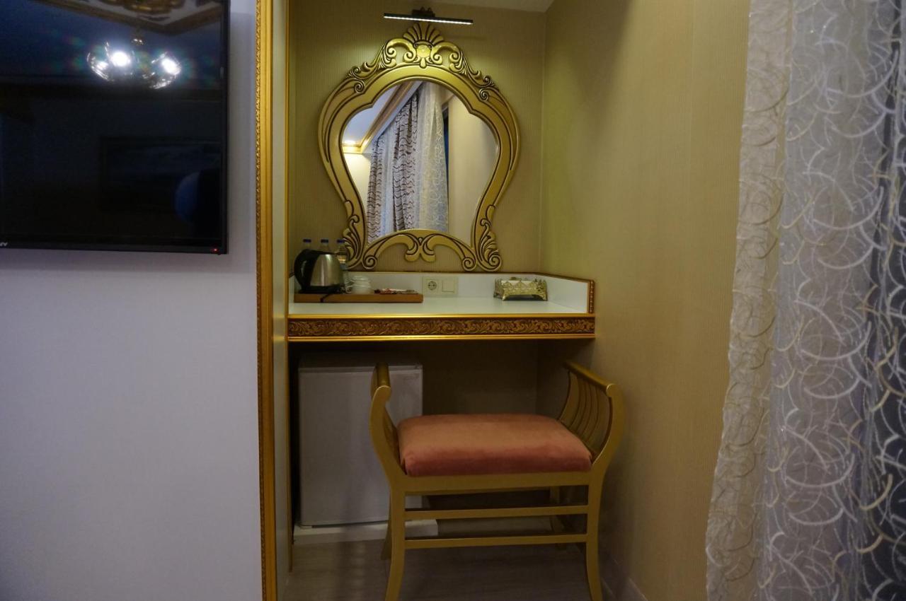 Phosphorion Hotel Istanbul Luaran gambar A dressing table in a hotel room